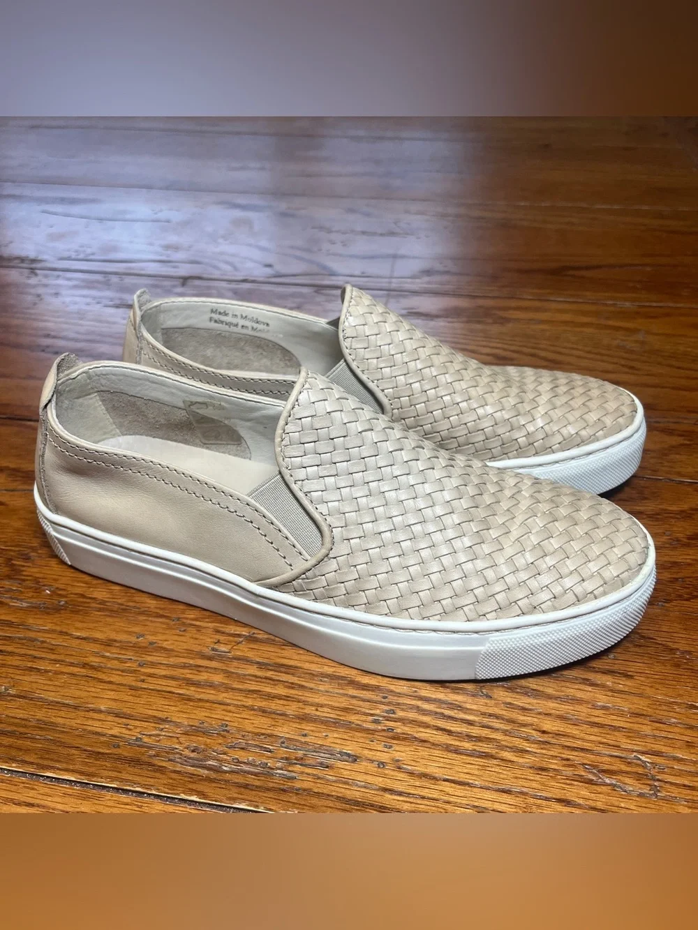The Flexx Women’s slip on shoes 6.5
